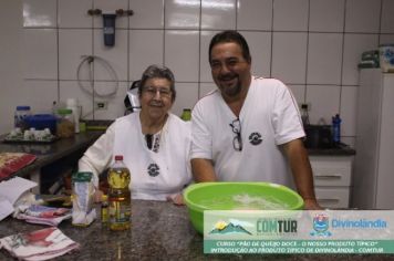 Foto - Curso “Pão de Queijo Doce – o Produto Típico de Divinolândia”