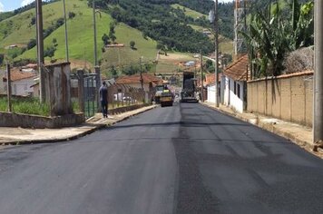 Prefeitura de Divinolândia realiza recapeamento em ruas da cidade