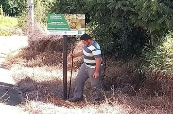 Prefeitura coloca placas de sinalização referente à preservação da fauna silvestre