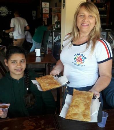 Alunos do CMAIS Divinolândia passaram uma deliciosa tarde na Pastelaria Bom Pastel