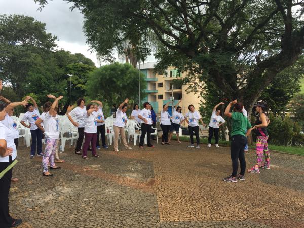 Dia Internacional da Mulher foi comemorado com diversas atividades na Praça Matriz