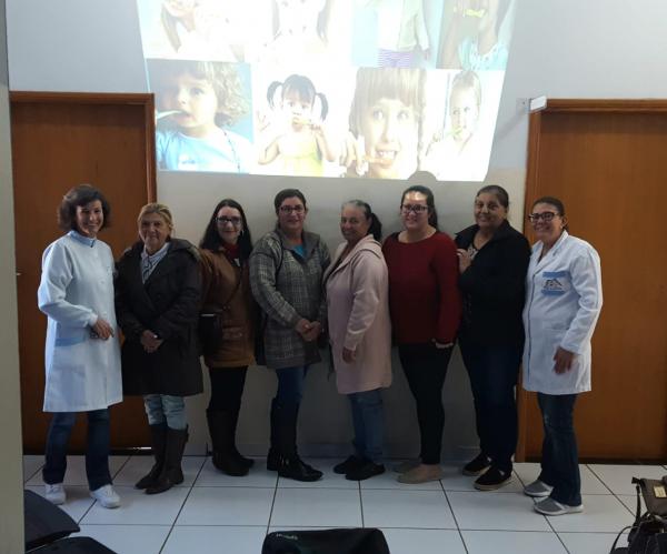 Centro Odontológico de Divinolândia realiza monitoramento bucal nas escolas municipais