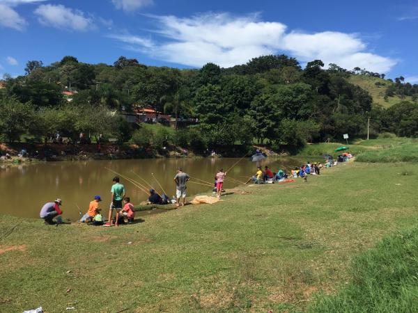 Tradicional Pesca Solidária atrai pescadores em Divinolândia